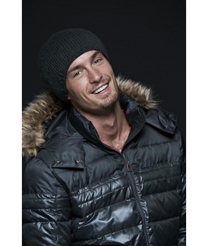 ID1019   VINTAGE KNITTED HAT 